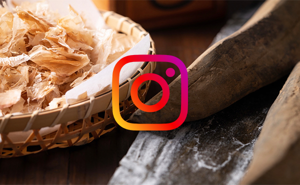 <span>instagram</span>マルヤ公式アカウントです。商品を活用した料理・日頃の会社の様子・イベント告知など情報は発信しております。ぜひフォローお願い致します。